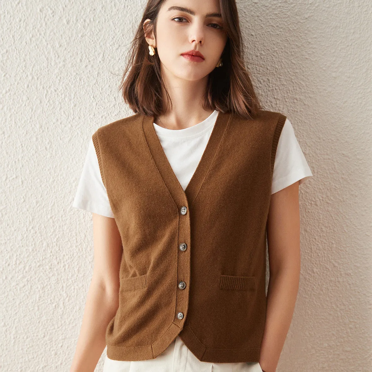 100% Cashmere Button Down Faux Pockets Vest