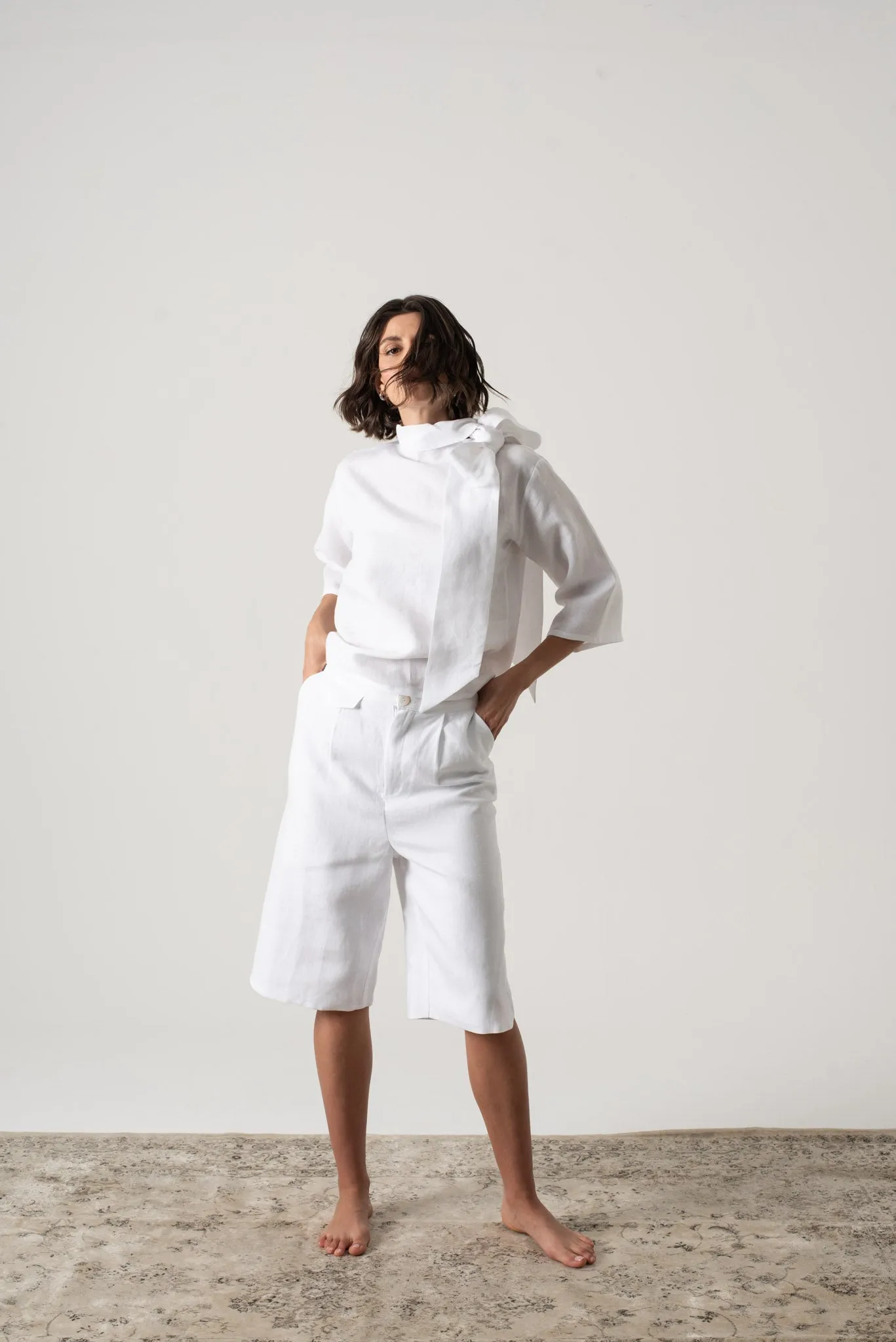 Jager Bermuda Linen Shorts White