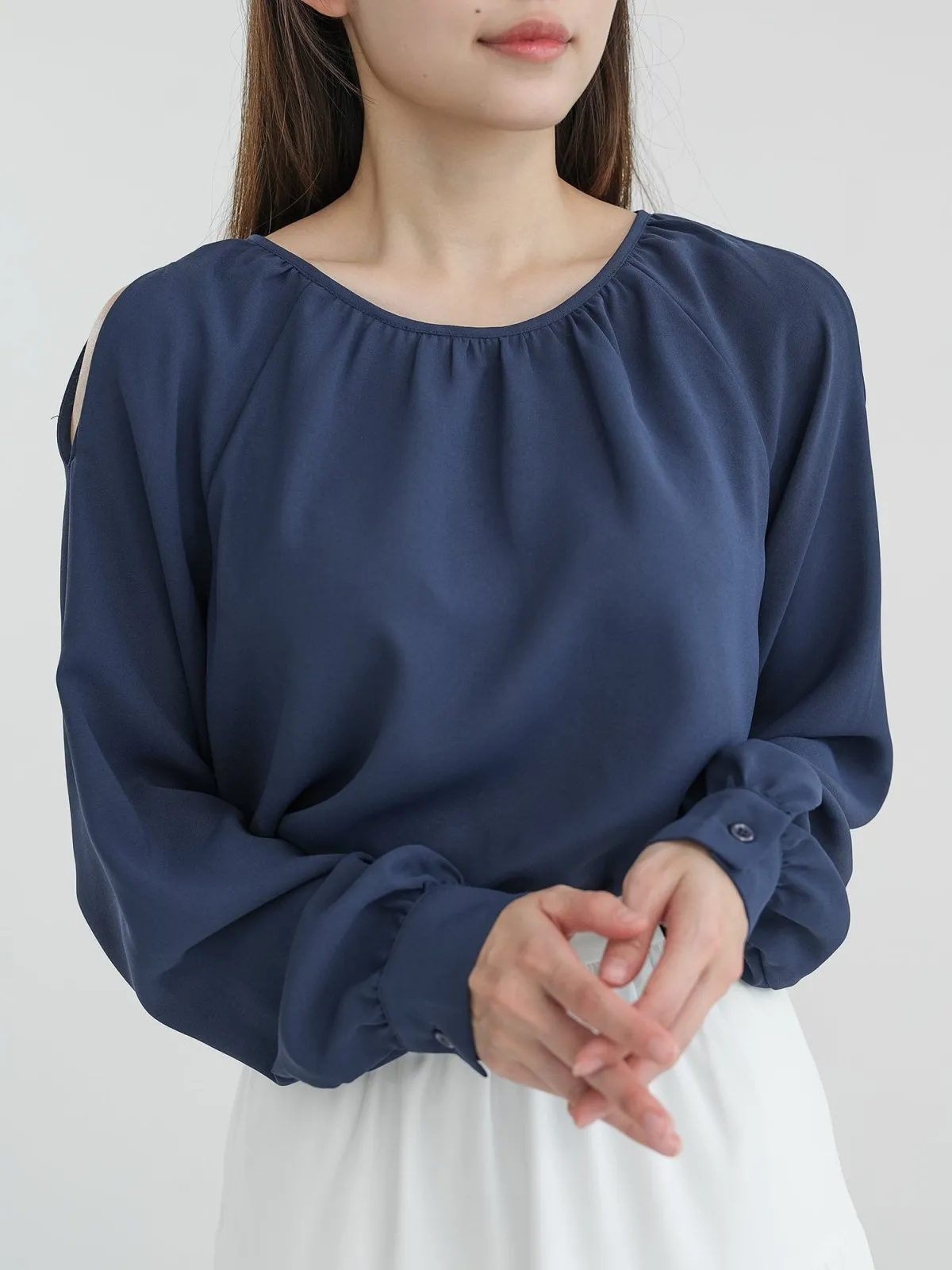 Lydia Cold Shoulder Top