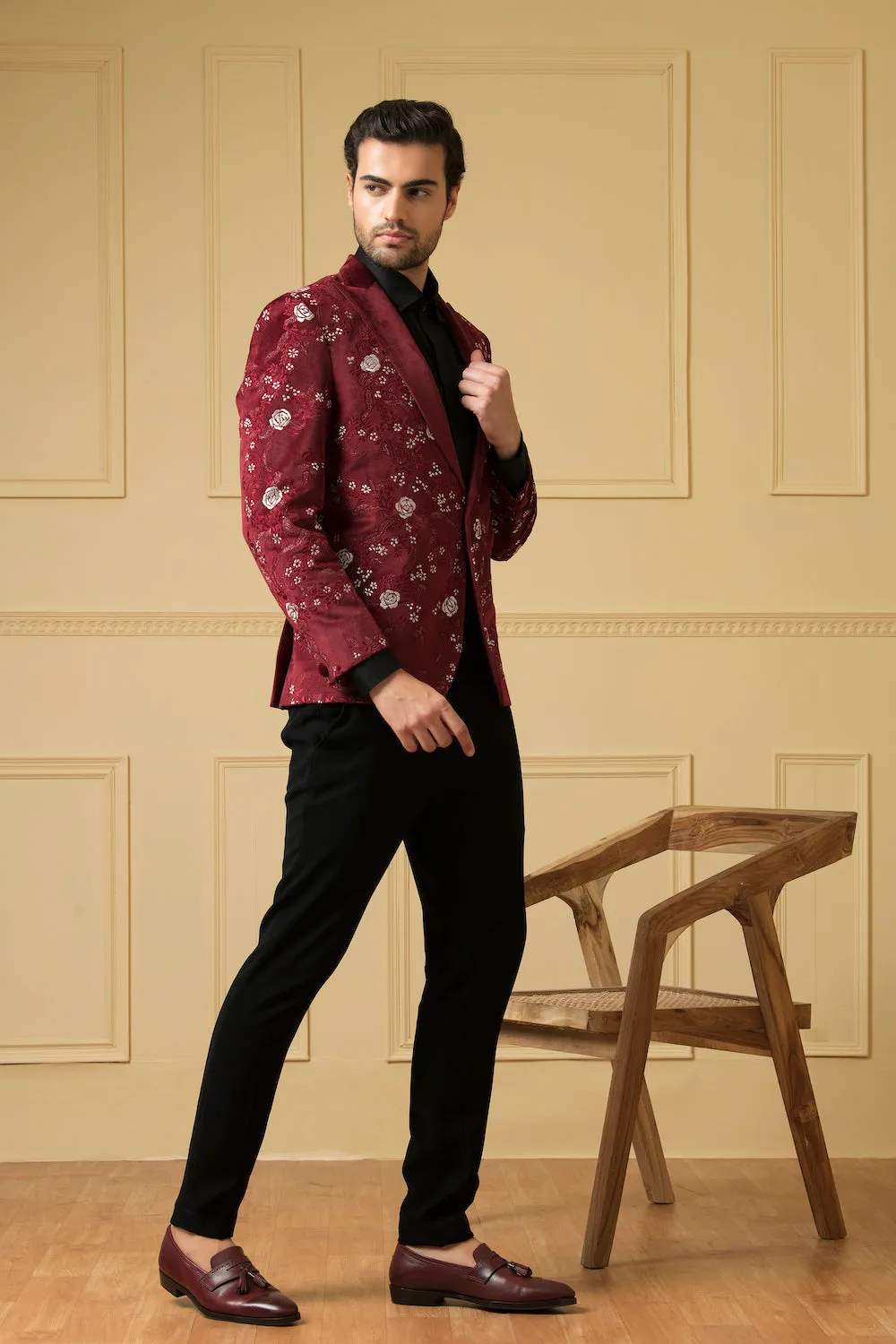 Men's Maroon Embriodered Blazer - Hilo Design