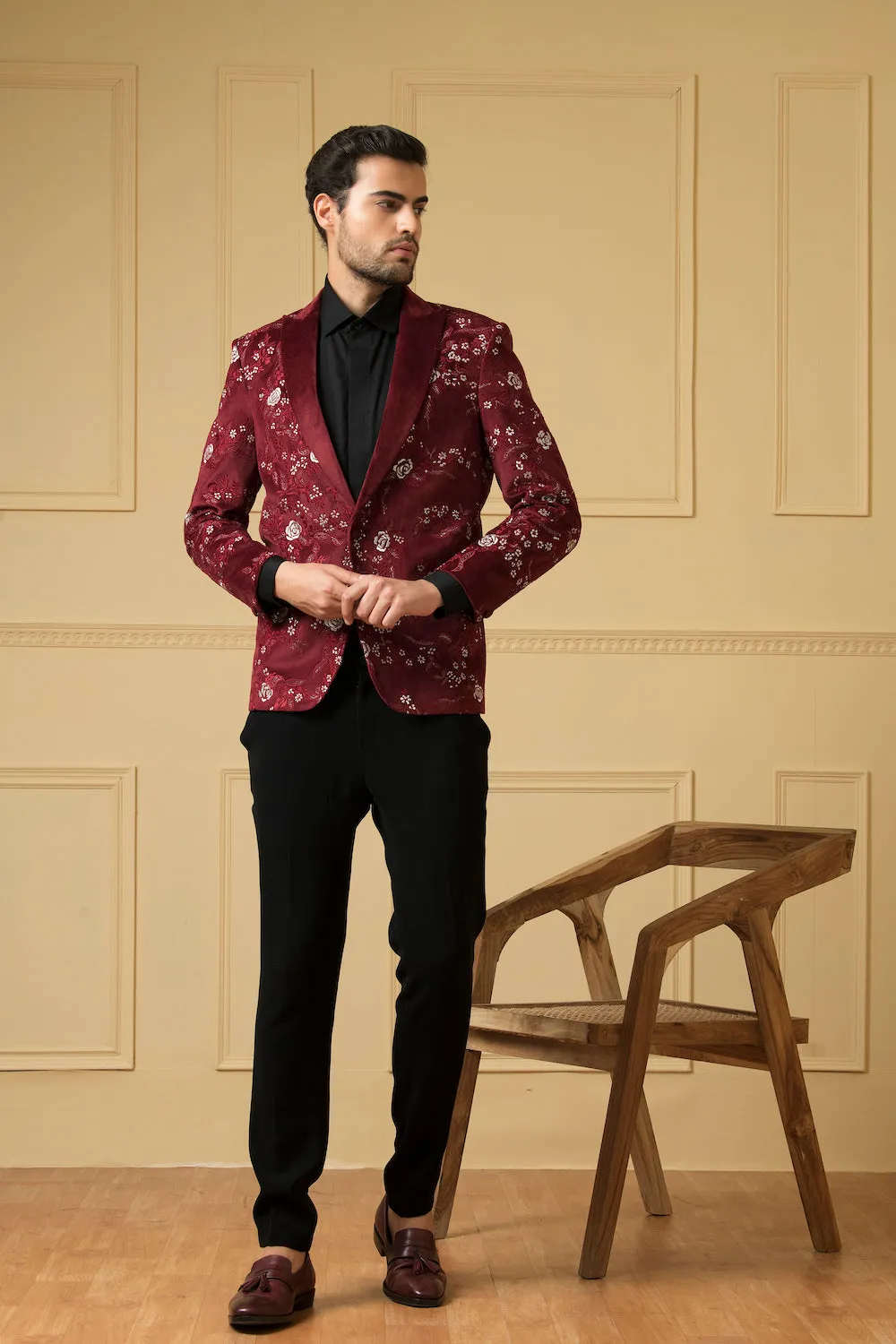 Men's Maroon Embriodered Blazer - Hilo Design